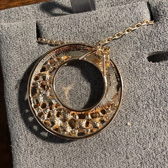 Pink Infinity Necklace by Leafael - Picture 4 of 6